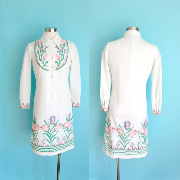 1970s White Floral Faux Cross-stitch Dress by Serbin Designed by Muriel Ryan | M - Picture 1 of 10